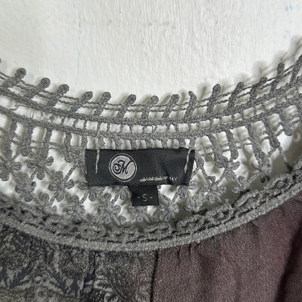 Made in Italy Silk Blend Crochet Lace Neckline Boho Print Blouse Grey Small - Picture 2 of 5